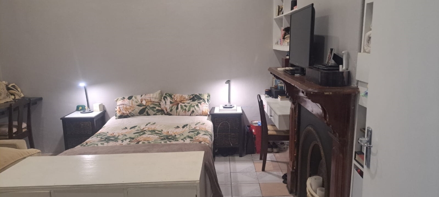 4 Bedroom Property for Sale in Woodstock Western Cape